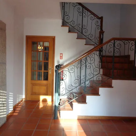 Moradia-barco Do Porto Viana do Castelo